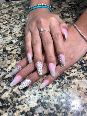 queen nails spa    reviews nail salons  lyons