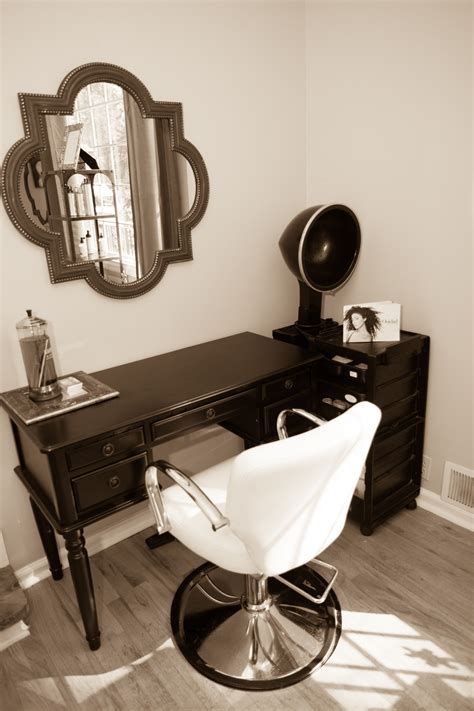 beauty lounge place salon services beauty lounge corner desk