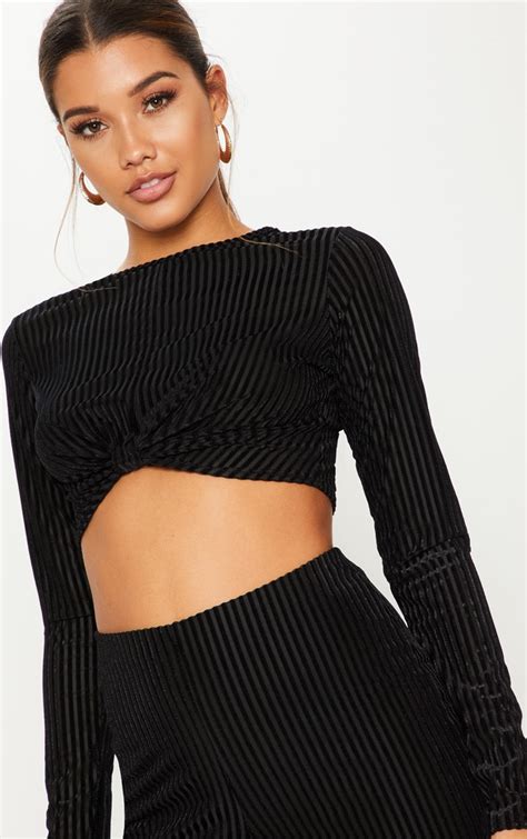 black slinky knot front long sleeve crop top prettylittlething