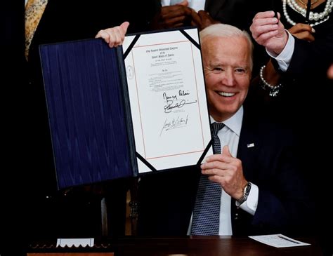 Biden Signs ‘juneteenth’ Bill Asks U S To Reflect On Slavery’s