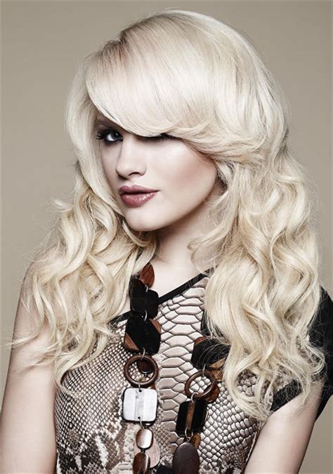 Pictures Sophisticated Long Hairstyles With Side Swept
