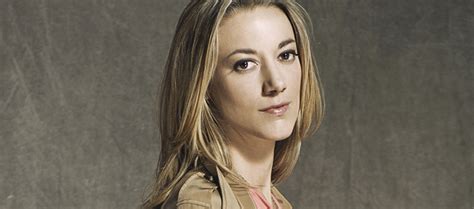 canadian actress zoie palmer comes out by thanking partner at awards show