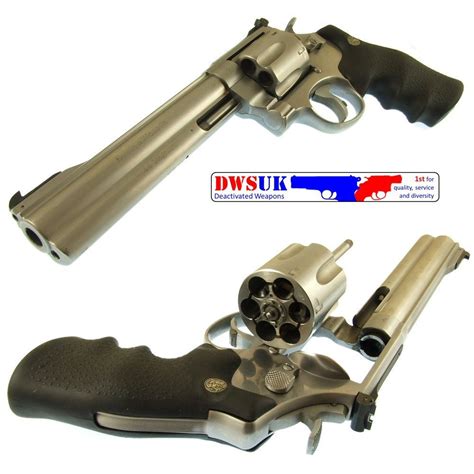 Sandw Model 629 Classic 44 Magnum Revolver Dwsuk