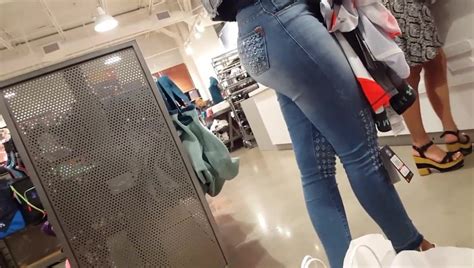 Candid Voyeur Latina In Jeans Booty Beautiful Model In