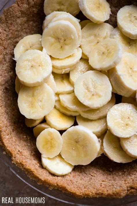 Banana Cream Pie ⋆ Real Housemoms