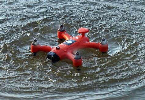 drone  fly    swim underwater yanko design