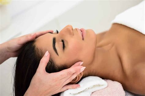 Benefits Of Indian Head Massage Osteopath Crawley Osteopath The