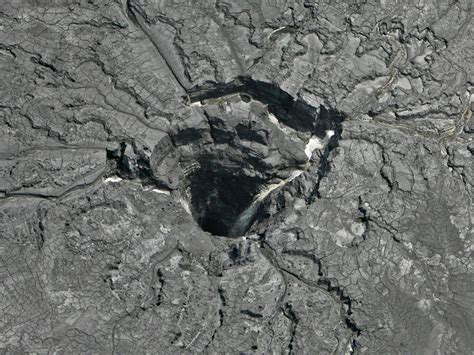 Huge Sinkhole Causes Water Contaminated With Radioactive