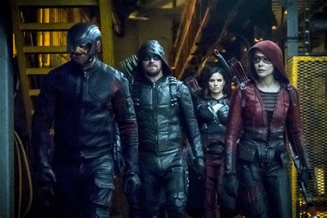 Arrow Season 7 New Synopsis Air Date Villain Cast News