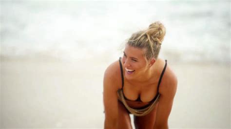 Genie Bouchard Topless And Bikini Photos For Sports Illustrated Issue