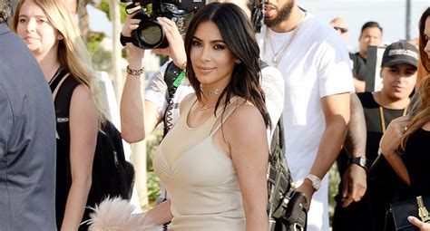 kim kardashian poses nude in bed after welcoming daughter