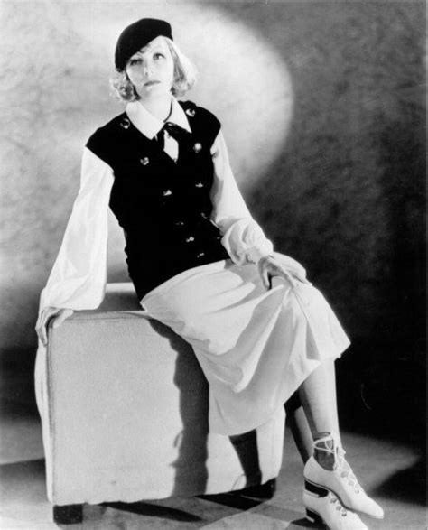 Greta Garbo I Am At Heart A Garbo Greta Greta Garbo 1930s Fashion