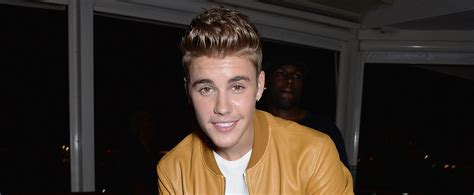 justin bieber crashes an indiana bar video popsugar