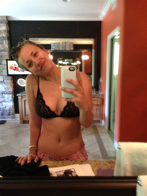 kaley cuoco leaks 20 photos the fappening news