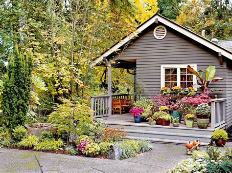 essential curb appeal ideas  front porches  homes gardens