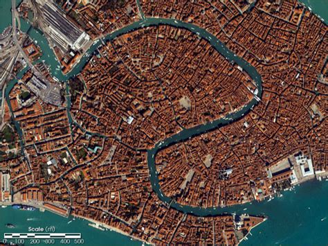 File Venice Iko 2001092  Wikimedia Commons