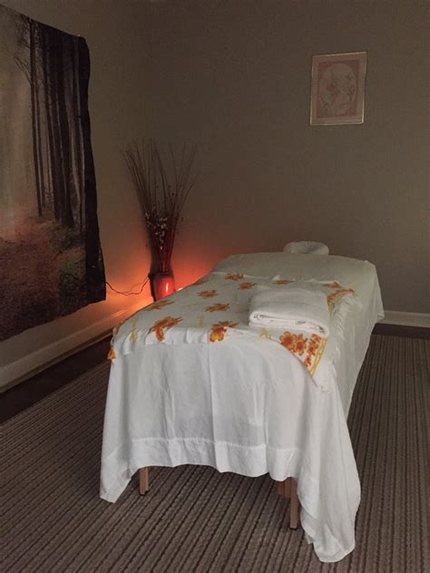 dara thai massage spa   massage therapy   markham