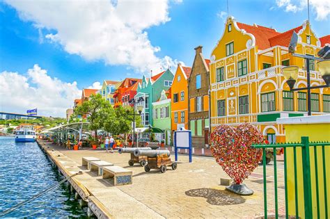 towns  resorts  curacao   stay  curacao