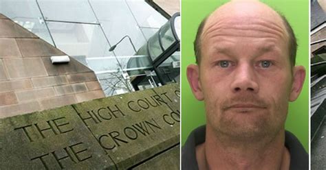this man turned up to meet 11 year old for sex but found police officers waiting for him