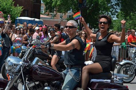 chicago pride parade   million break attendance record  gay