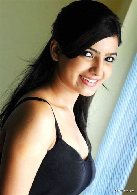 Desi Beauty Samantha