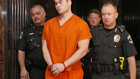Witness Credibility A Focus In Ex Officer Daniel Holtzclaw