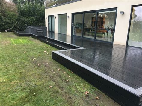 deck  integrated spa  cheshire decking
