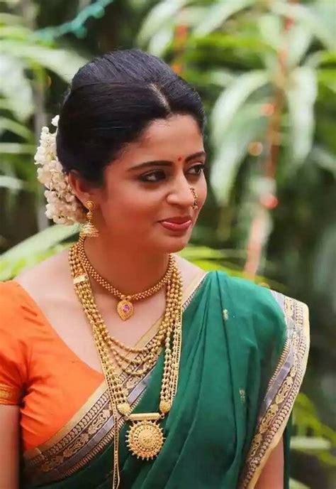 neha pendse beautiful indian actress indian beauty