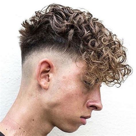 Possono essere utilizzati sia per schiarire sia per scurire ciocche o intere capigliature. 133 Likes, 7 Comments - Menâs Curly Hair (@menscurlyhair) on Instagram