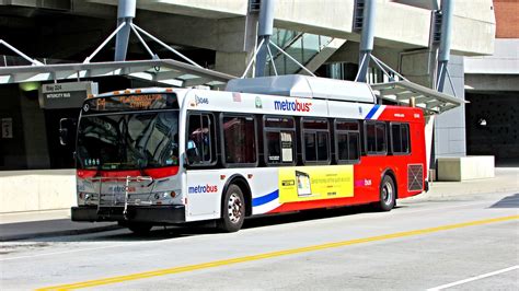 analysis highlights   bus ridership declines  dc region planetizen news