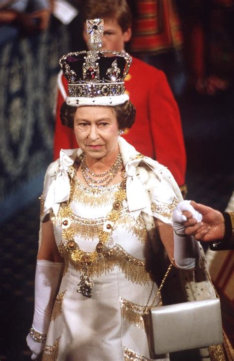Queen Elizabeth Ii Says Crown Jewels Would ‘break Neck’ If She Looked