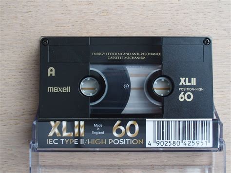 audiochrome cassette tape measurements maxell xlii hitachi