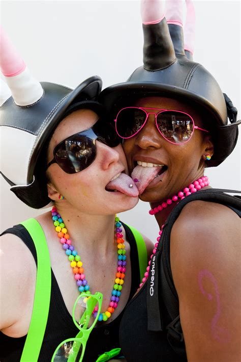 lesbian and gay pride 335 30jun12 paris france flickr