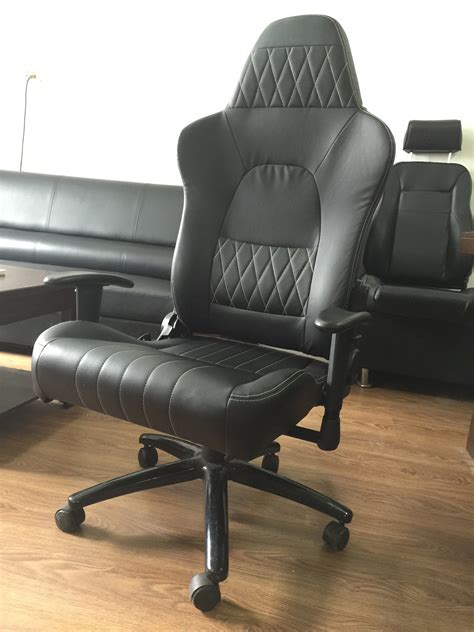 modern black ergonomic swivel office chair  wheels adjustable desk chair