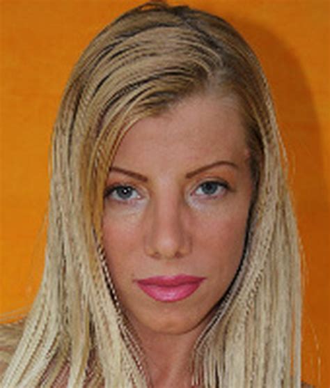 lara de santis wiki and bio pornographic actress