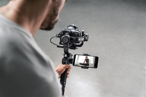 Djis New Ronin Gimbals Flip Into Portrait Mode With A Single Tap