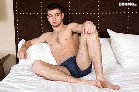 blog daily gay sex videos pictures and news