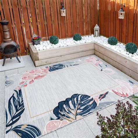 Soft Floral Bordered Indoor Outdoor Rug Paradise Kukoon Rugs Online