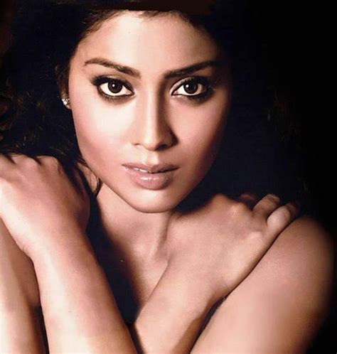 Shriya Saran Completely Nude And Topless Never Seen Desktop Screen Pictures