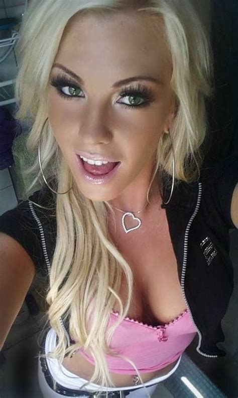 Pin On Sexy Selfie