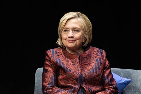 hillary clinton discusses sexism and more in howard stern interview