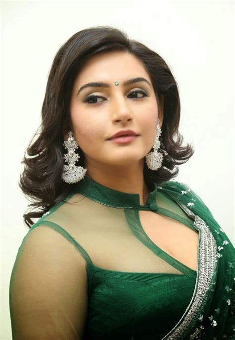 actress ragini dwivedi hot stills moviesgala