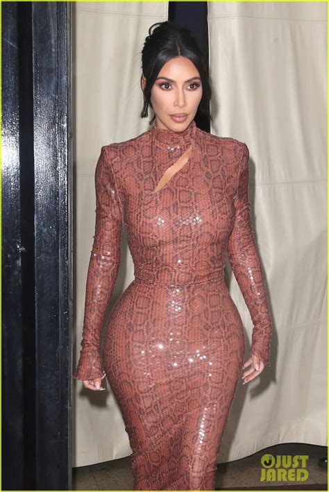 kim kardashian wears skintight dress while out for dinner with kourtney