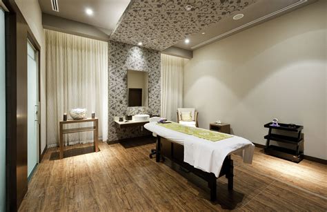 Ayruvedic Massage The Spa And Salon Sultana