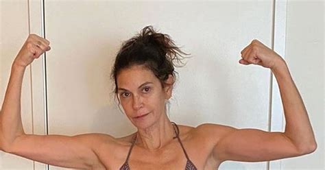 Teri Hatcher Says She S Finally Comfortable In Her Own Skin As She