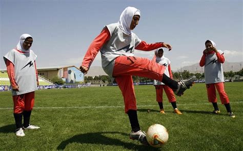 Iranian Women Footballers To Undergo Gender Tests Telegraph