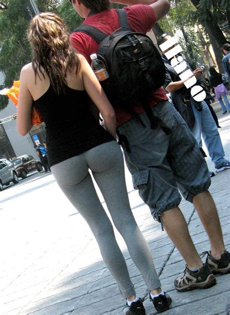 Another College Creep Shot Girls In Yoga Pants