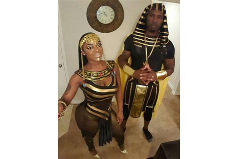 15 Halloween Costume Ideas For Couples Reader S Digest