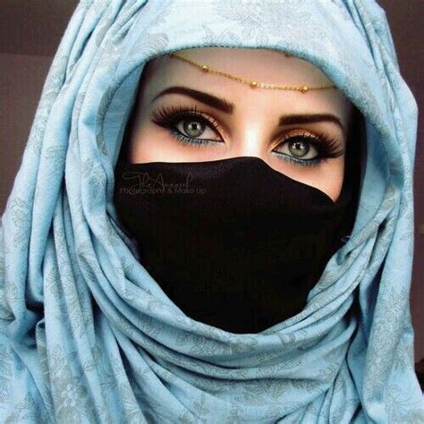 Beautiful Blue Eyes Muslim Girl