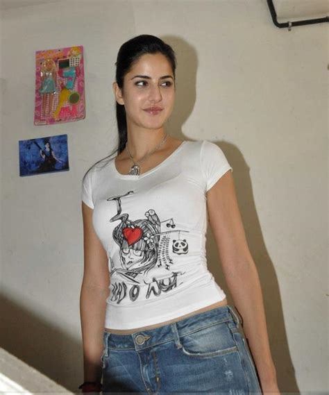 Bollywood Without Makeup Lovely Actess Images 2013 Cheatting Sex Room